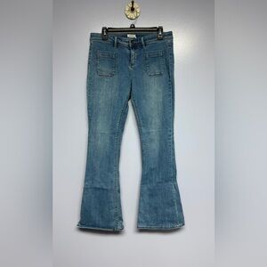 Roxy mid rise Classic Blue Flared Jeans size 31